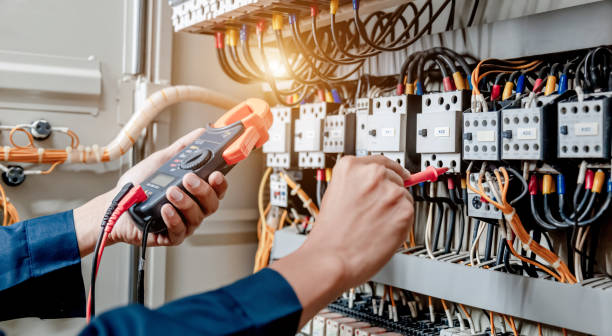 Best Emergency Electrical Repair  in Broad Brook, CT